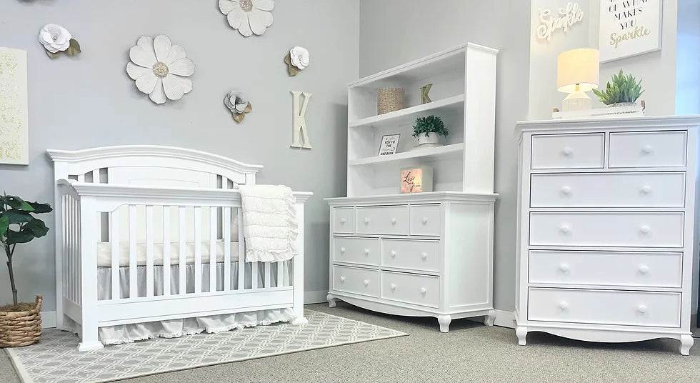 Jordan Convertible Curve Back Slat Crib - White