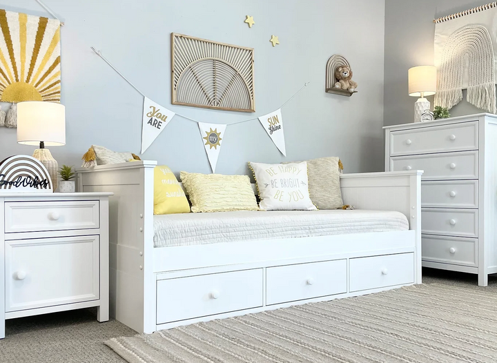 Beadboard Twin Daybed Bright White